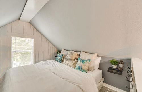 Family Home with Private Pool 24 Mi to Disney! - Foto 21