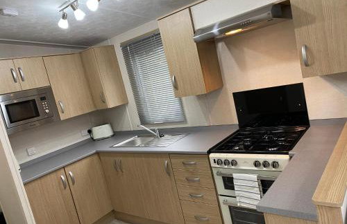 Boggy Creek - lodge with hot tub - Photo 9