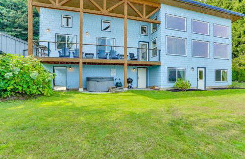 Lake Whatcom House with Private Hot Tub and Dock - Foto 3