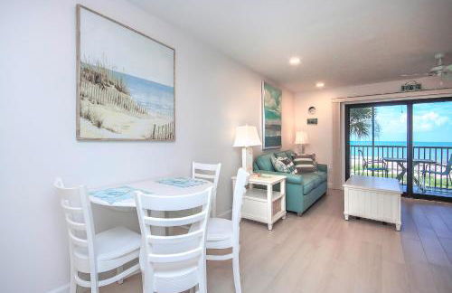 1BR 3rd floor Sanibel condo with endless ocean views 5B3 - Photo 13