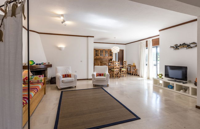 Fish House Flat With Pool - Foto 9