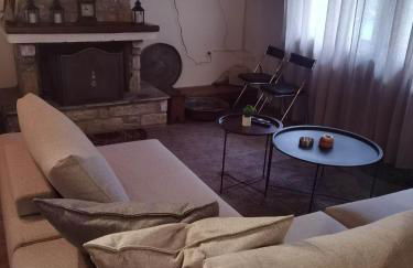 Traditional Stone Cottage in Palio Elatohori - Foto 19