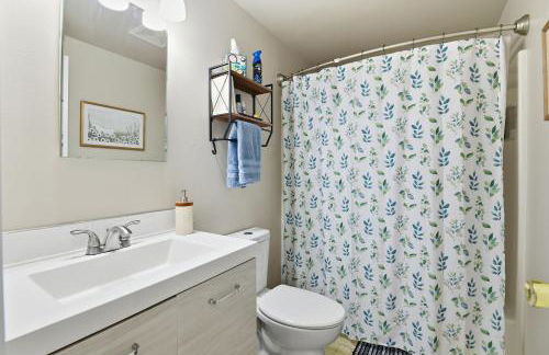 Hoops & Hygge Private Sport Court Retreat home - Foto 24