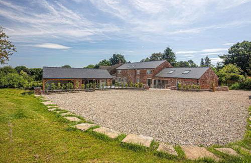 Fairvale House - Photo 30