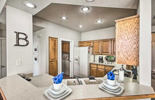 Home with Deck Near Lake Avalon, Boat Ramp and Golf! - Photo 12