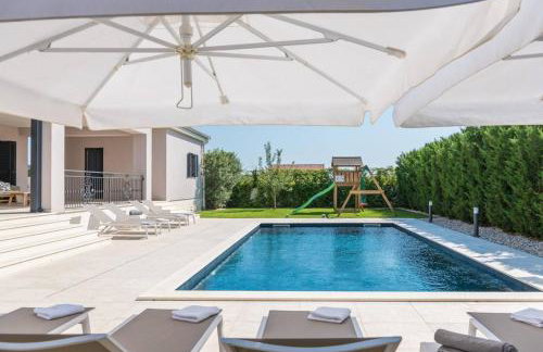 Luxury Villa Primavera Sukosan with Heated Pool - Foto 7