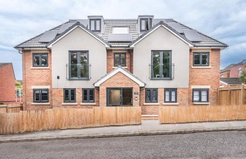 Contemporary 2-Bed Penthouse Central Stay! - Foto 28