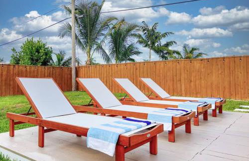 *NEW* The Surf Shack Jupiter! - Foto 21