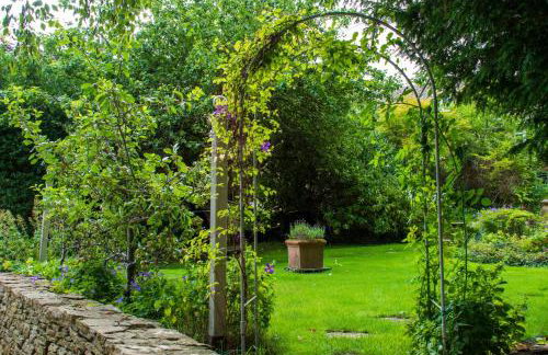 Top Cottage, Oddington - Photo 10