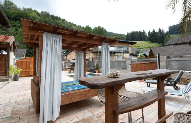 Modern Holiday Home in Pinsdorf With Garden - Photo 27