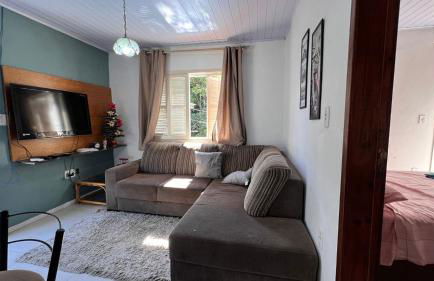 Casa com Piscina, Churrasqueira e Mesa de Bilhar - Foto 7