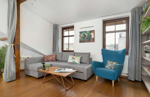 Modern Apartment with Air Conditioning and Terrace near Old Town in Cracow by Noclegi Renters - Foto 8