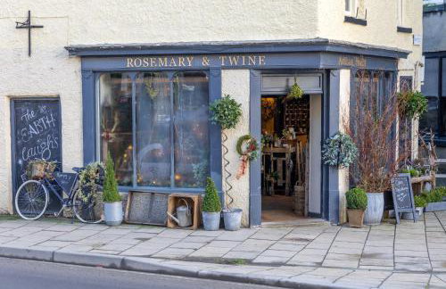 Sun Hill Farmhouse - Photo 47