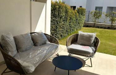 Vanian Gardens Apartment -Stella - Photo 21