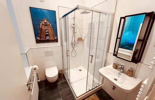 Riesiges City Loft - Billiard, Dart und 85 Zoll TV - Foto 3