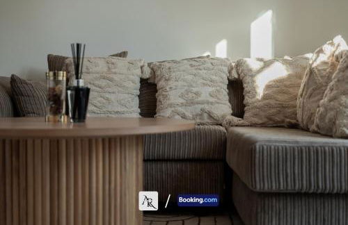 2 Bedroom House By AR Properties Short Lets & Serviced Accommodation Colchester with Garden - Foto 16