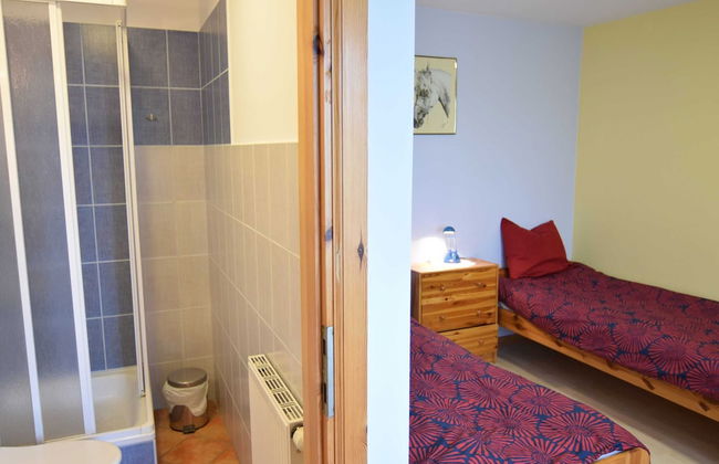 Cottage in a Quiet Location by the Lake Mausz, Parchowo in Kashubia - Photo 11