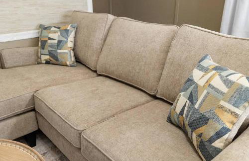 3 Bedroom, Comfy Home Dade City, Gated Community - Foto 15