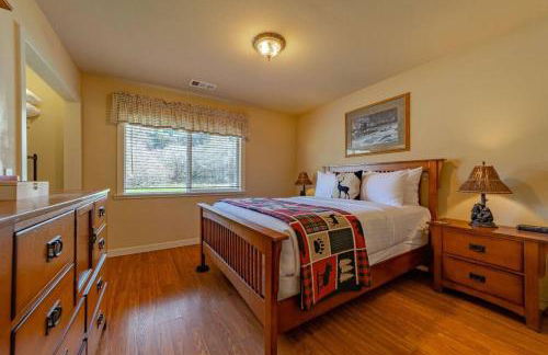 Elk Meadow Cabins 13A Bears Den Suite - Photo 14