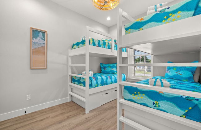 Brand New Home With In-ground Pool, Four Houses From Beautiful Laguna Beach - Foto 8