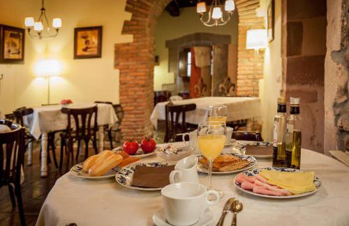 Casona De La Salceda - Photo 32