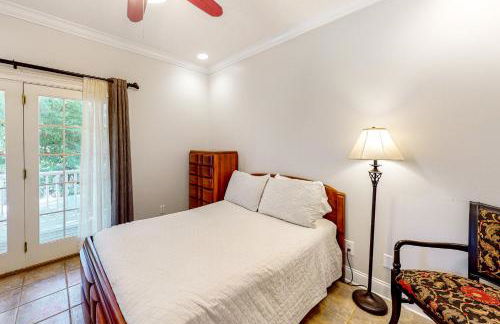 Beautiful home with modern conveniences - close to the beach, dogs welcome - Foto 25