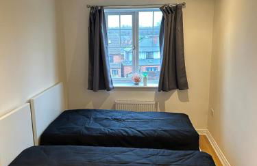 2 Bed 2 Bathroom Apartment central location - Foto 5