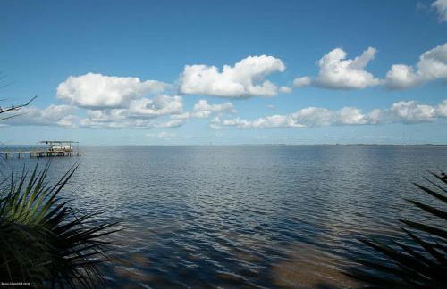 Florida Space Coast Waterfront Retreat - Foto 7