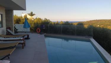 Silver Cozy Getaway - 3 Pearls Pool Retreat - Foto 2, sunbed