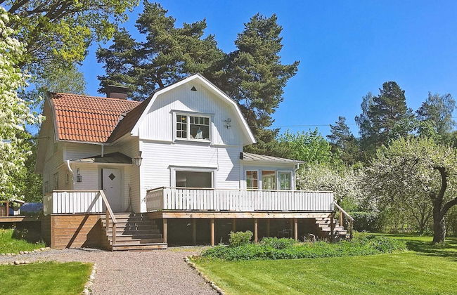 8 Person Holiday Home in Akersberga - Photo 1