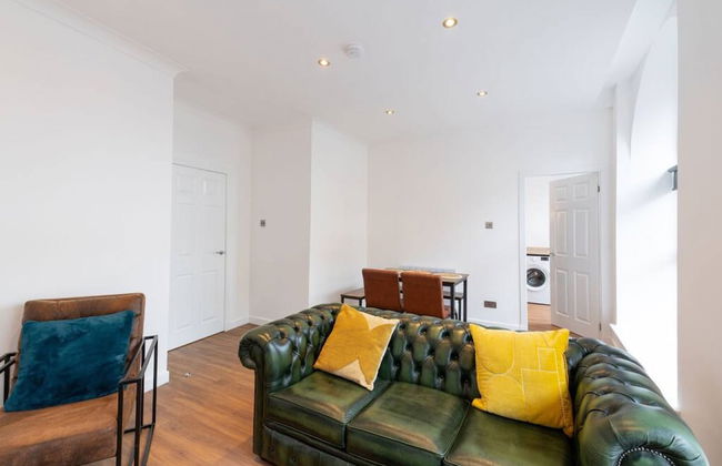 Bissets Bond - Converted Warehouse - Photo 25