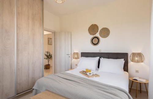 Sol Luxury Apartment - close to the beach with a private heated mini pool - Foto 19