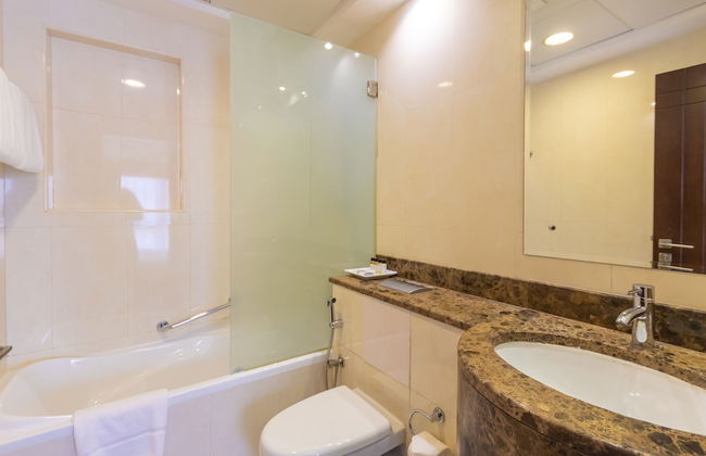 Auris Boutique Hotel Apartments - Photo 38