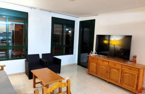 Apartamento con piscina - Photo 3