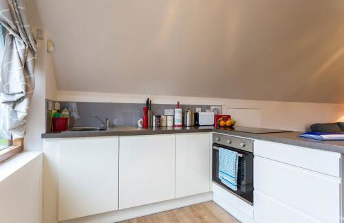 Studio in the Field - Photo 5