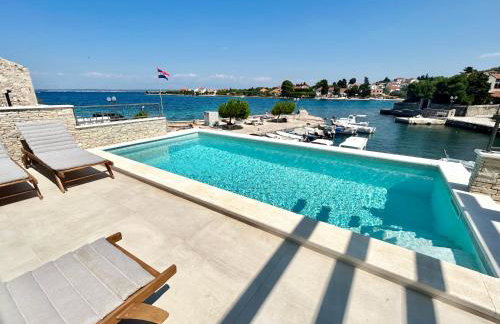 Villa Runčika Luxury Apartment - Photo 1