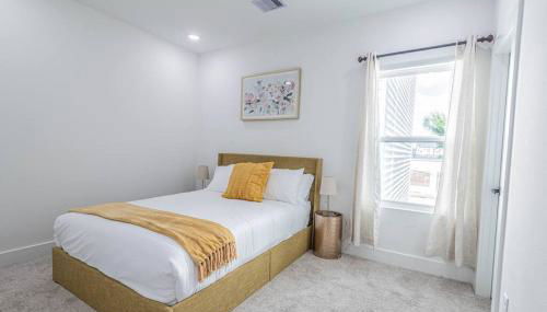 Luxury Home Near Houston Downtown & Medical Center - Photo 5