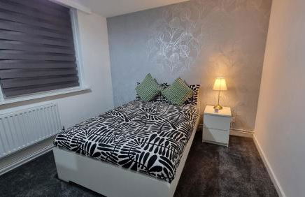 Amazing 1 bed entire flat with separate living room and kitchen in London With Free Parking - Foto 18