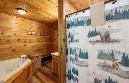 A Creek Runs Thru It - Secluded Waterfront Cabin - Foto 26