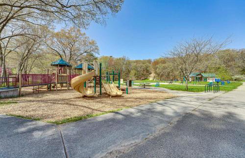 Walk to Beach Lake Michigan Getaway! - Foto 30