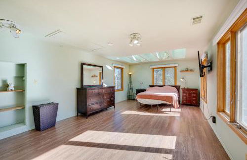 17 Mi to Town Peaceful Golden Cabin! - Photo 14