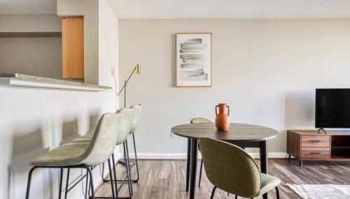 Bethesda 1BR w Gym Pool Concierge nr Metro WDC-409 - Foto 5, Other