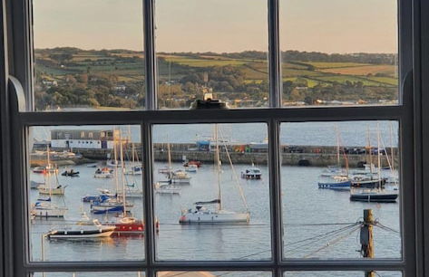 Breathtaking Views on Historical Street- Central - Foto 15