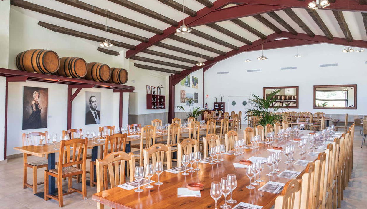 Visita a la Bodega Miquel Jané - Foto 2, Sala de catas y comedor