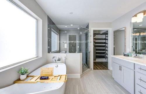 Ultimate Getaway Explore Katy & Houston in Style - Foto 3