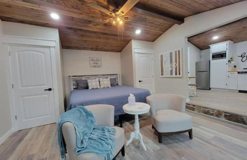 Little Blue Charming Lakefront - Foto 18