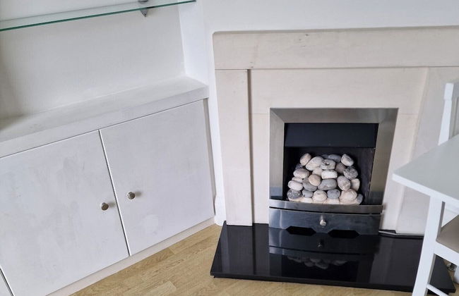 Light 1-bed - London N8 - Free Parking - Fast Wifi - Foto 30