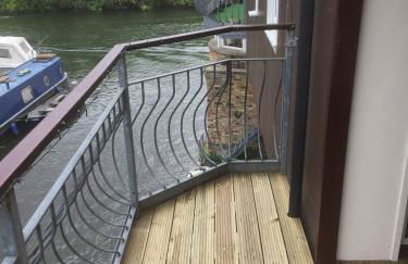 Waterfront House 3 BR Parking St Neots Town Centre - Foto 6