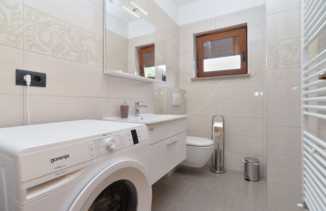 House 1958 - Photo 25