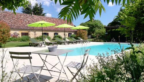 La Ferme de l'Embellie Gîtes et Chambres d'Hôtes - Foto 3